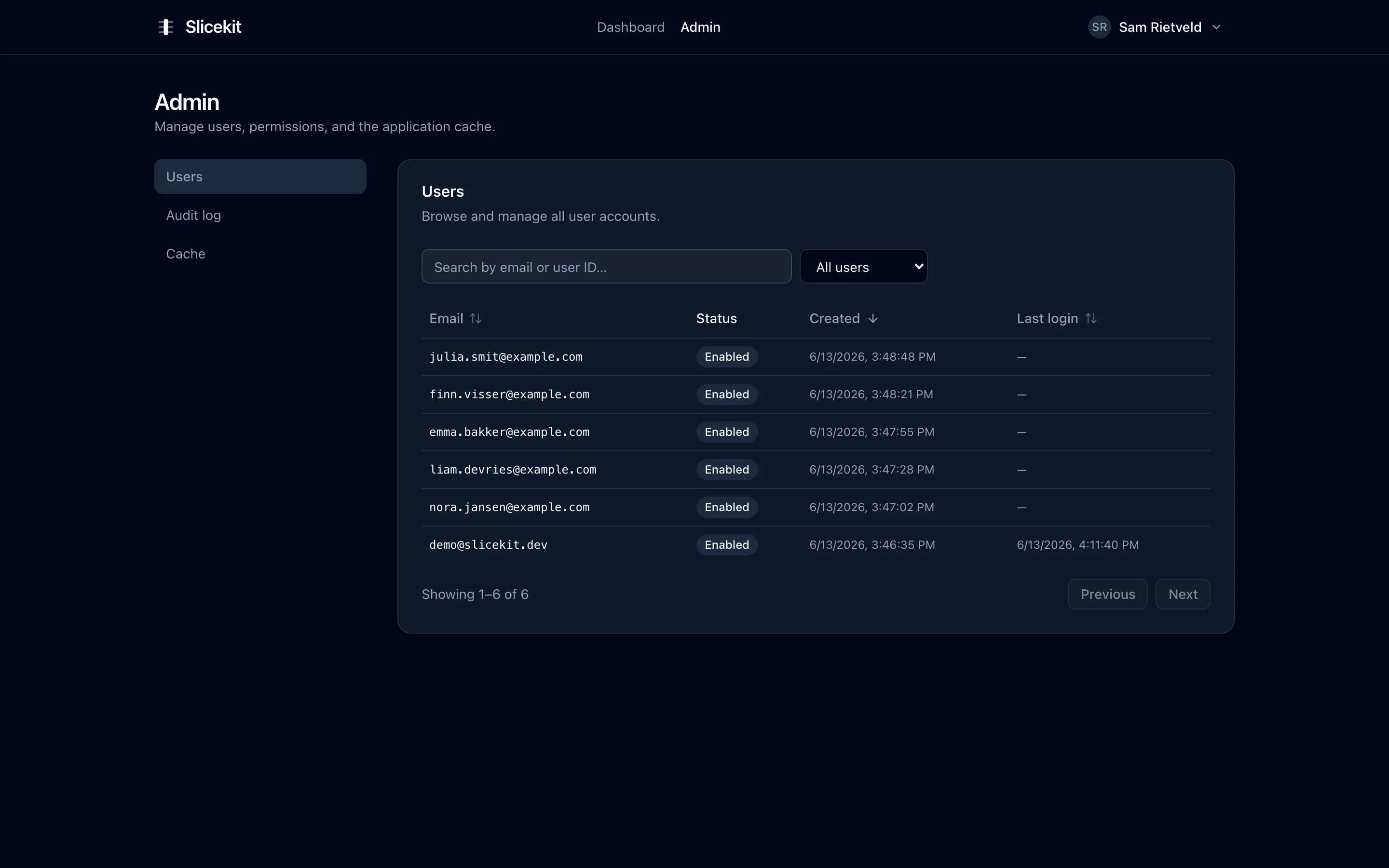 Admin user management table with sorting, pagination and account state